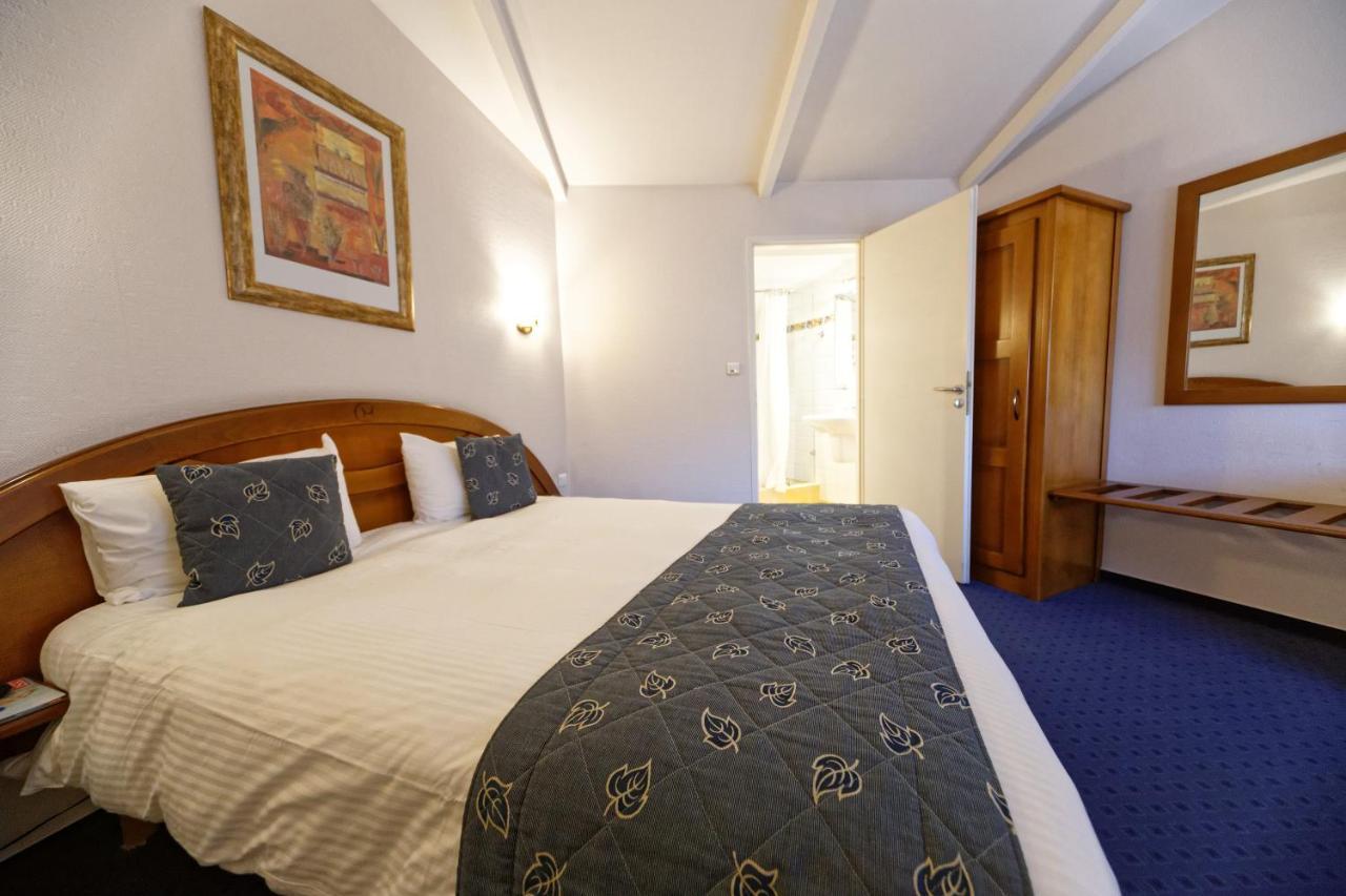 Charme Hotel, Montbeliard Sud Екстер'єр фото
