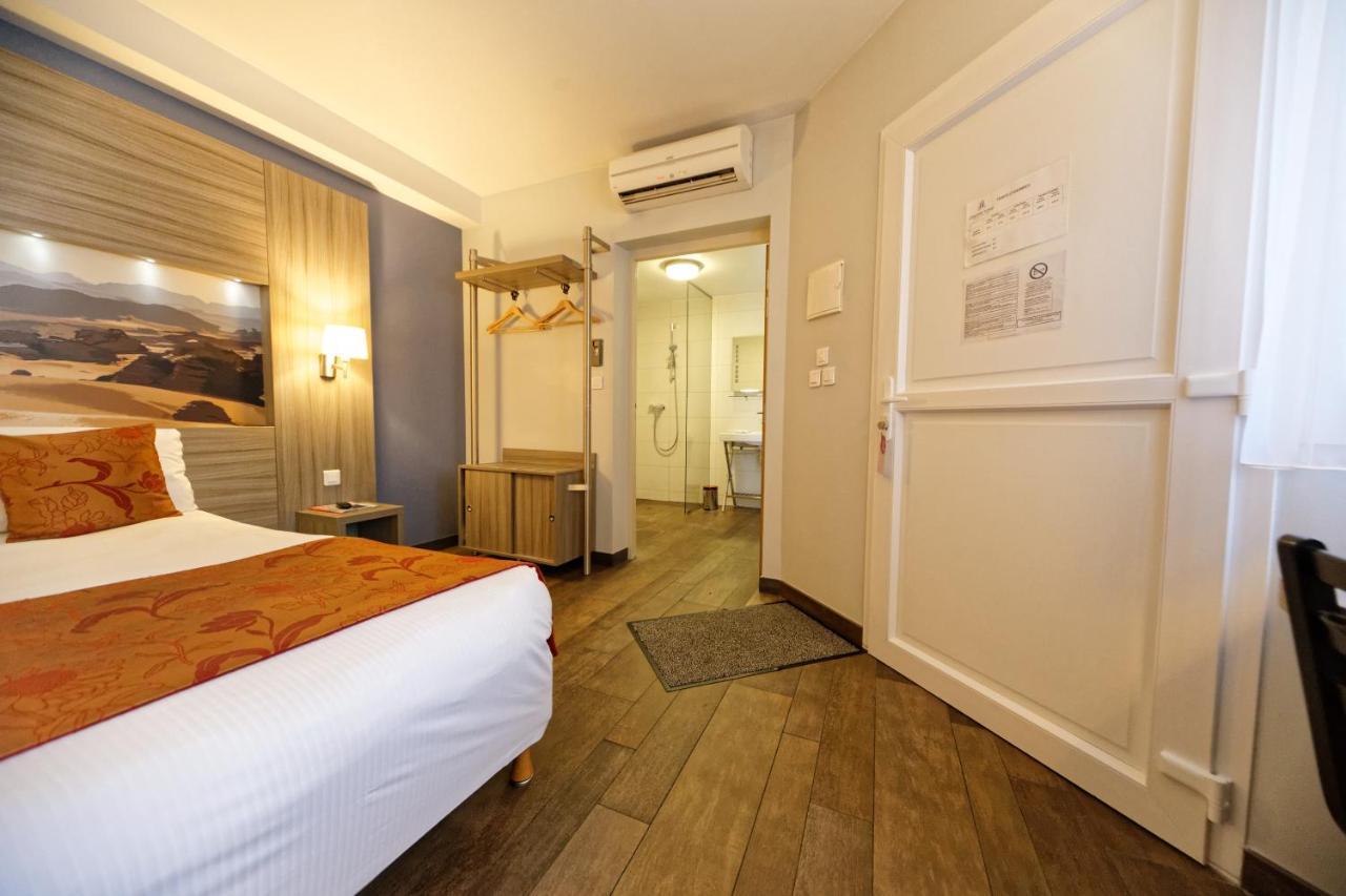 Charme Hotel, Montbeliard Sud Екстер'єр фото