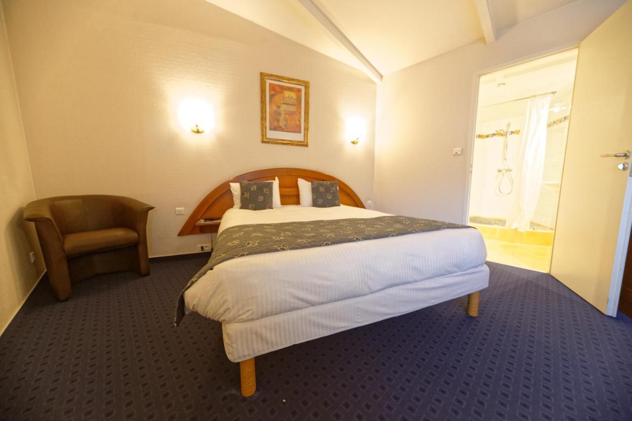 Charme Hotel, Montbeliard Sud Екстер'єр фото
