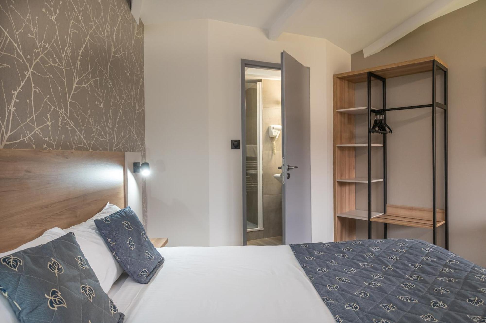 Charme Hotel, Montbeliard Sud Екстер'єр фото